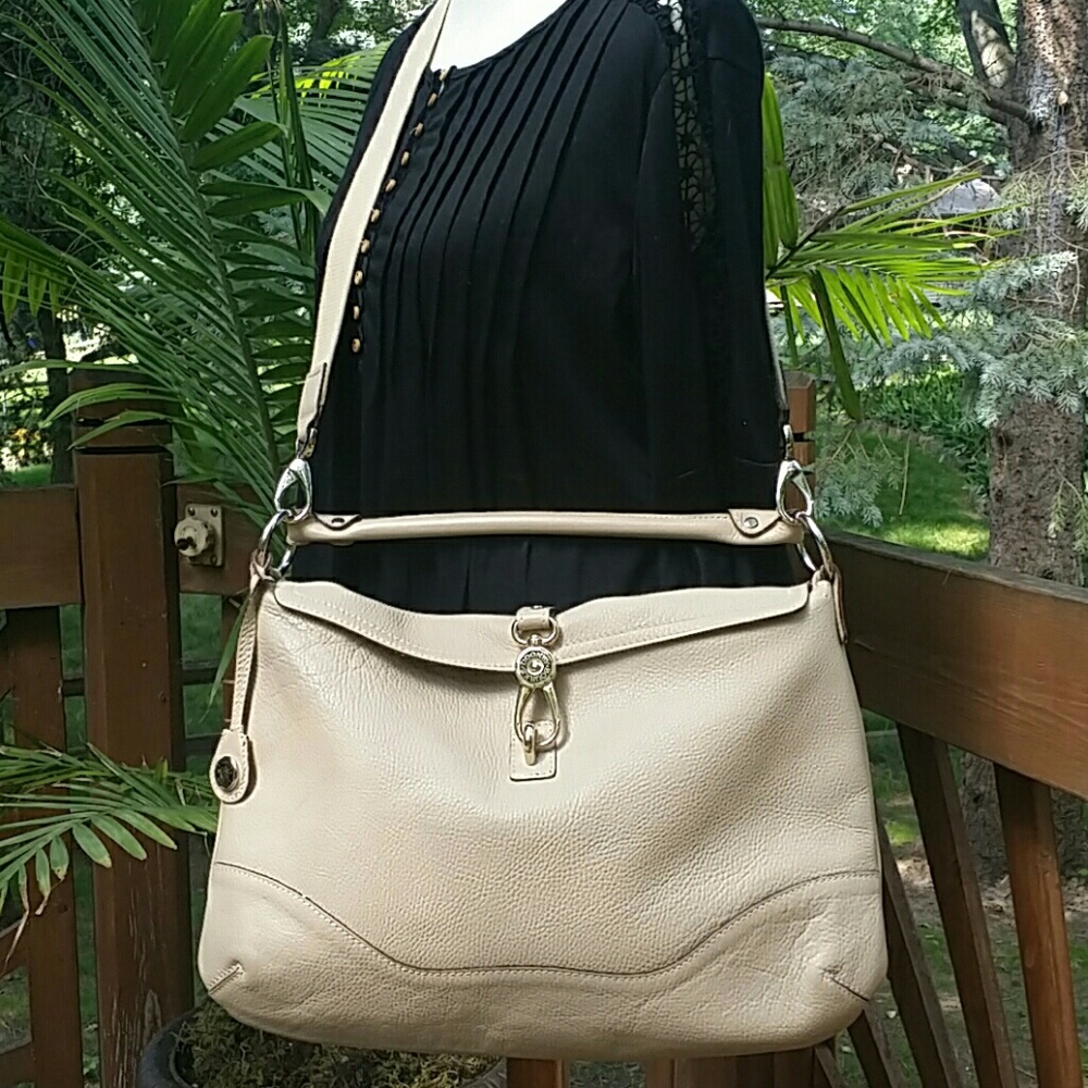 Dooney and Bourke Belvedere. NWOT